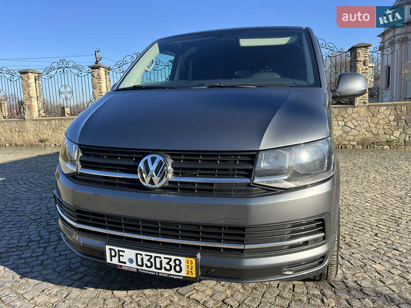 Минивэн Volkswagen Multivan 2018 в Черновцах