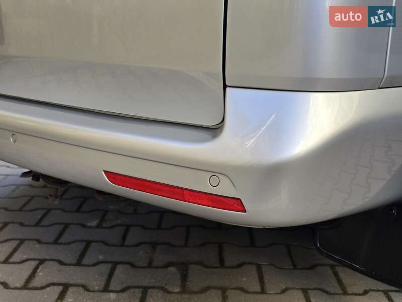 Минивэн Volkswagen Multivan 2013 в Хмельницком