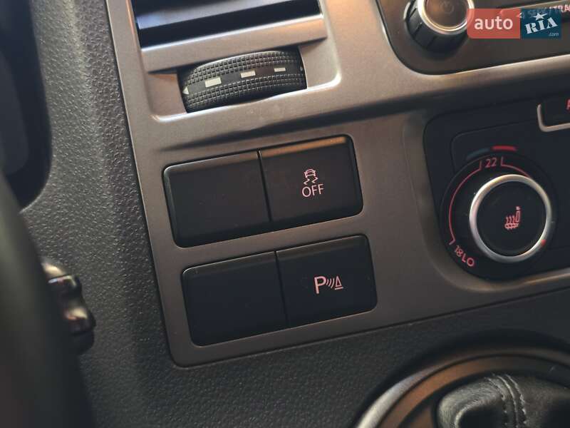 Минивэн Volkswagen Multivan 2013 в Хмельницком