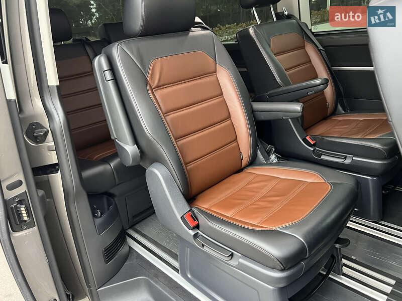 Минивэн Volkswagen Multivan 2020 в Киеве фото 42 Минивэн Volkswagen Multivan 2020 в Киеве