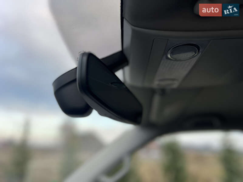 Минивэн Volkswagen Multivan 2017 в Луцке фото 36 Минивэн Volkswagen Multivan 2017 в Луцке