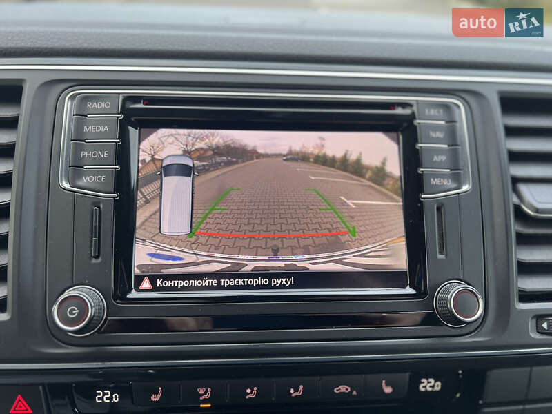 Минивэн Volkswagen Multivan 2017 в Луцке фото 40 Минивэн Volkswagen Multivan 2017 в Луцке