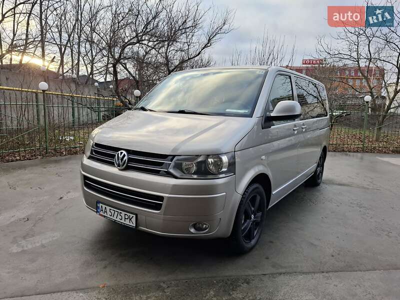 Volkswagen Multivan 2010