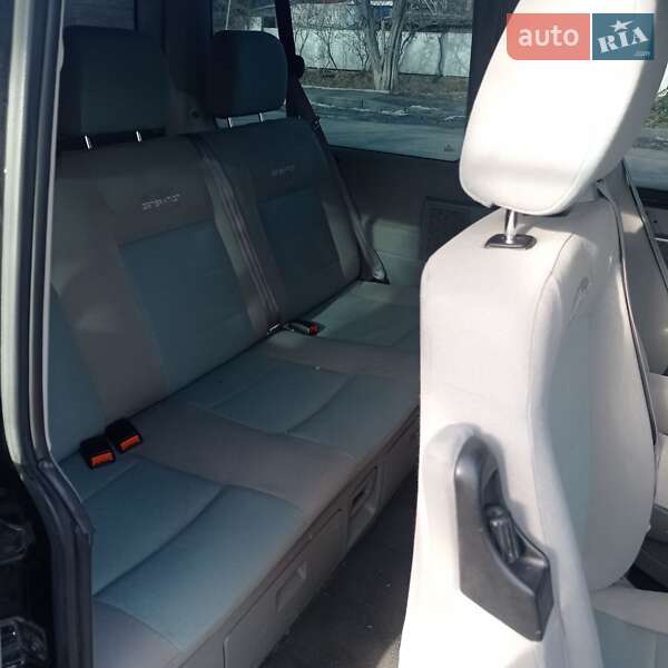 Мінівен Volkswagen Multivan 2002 в Одесі