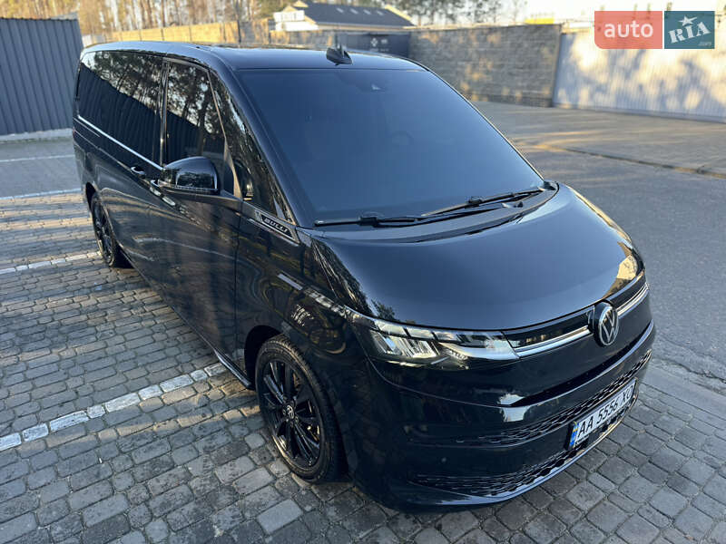 Мінівен Volkswagen Multivan 2022 в Києві