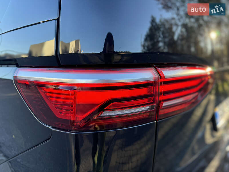 Мінівен Volkswagen Multivan 2022 в Києві