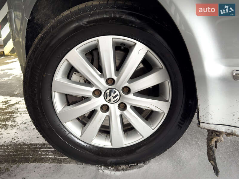 Мінівен Volkswagen Multivan 2011 в Києві