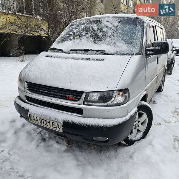 Минивэн Volkswagen Multivan 2000 в Киеве
