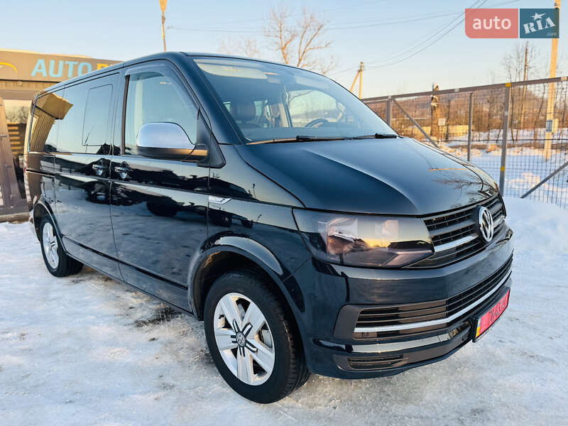 Минивэн Volkswagen Multivan 2018 в Иршаве