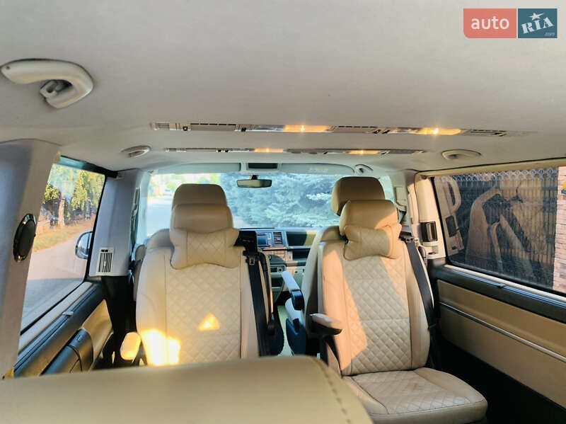 Минивэн Volkswagen Multivan 2016 в Киеве фото 21 Минивэн Volkswagen Multivan 2016 в Киеве