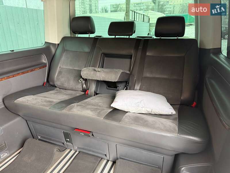 Минивэн Volkswagen Multivan 2011 в Киеве фото 11 Минивэн Volkswagen Multivan 2011 в Киеве