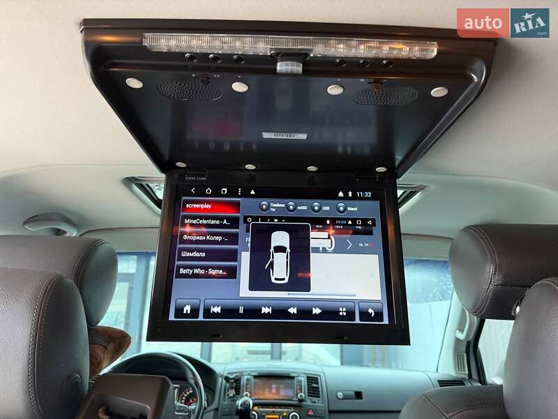 Минивэн Volkswagen Multivan 2011 в Киеве фото 28 Минивэн Volkswagen Multivan 2011 в Киеве