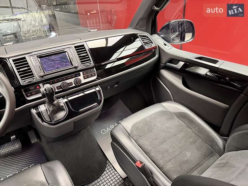 Минивэн Volkswagen Multivan 2019 в Киеве фото 36 Минивэн Volkswagen Multivan 2019 в Киеве