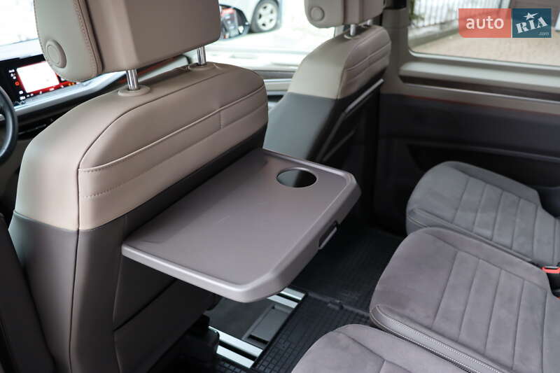 Минивэн Volkswagen Multivan 2024 в Львове фото 43 Минивэн Volkswagen Multivan 2024 в Львове