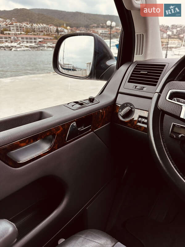 Минивэн Volkswagen Multivan 2014 в Одессе