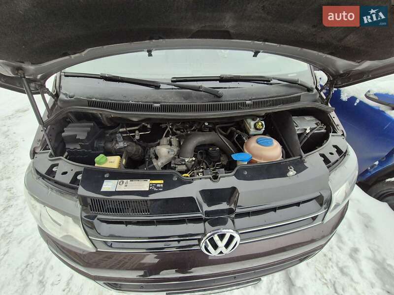 Минивэн Volkswagen Multivan 2014 в Киеве фото 15 Минивэн Volkswagen Multivan 2014 в Киеве