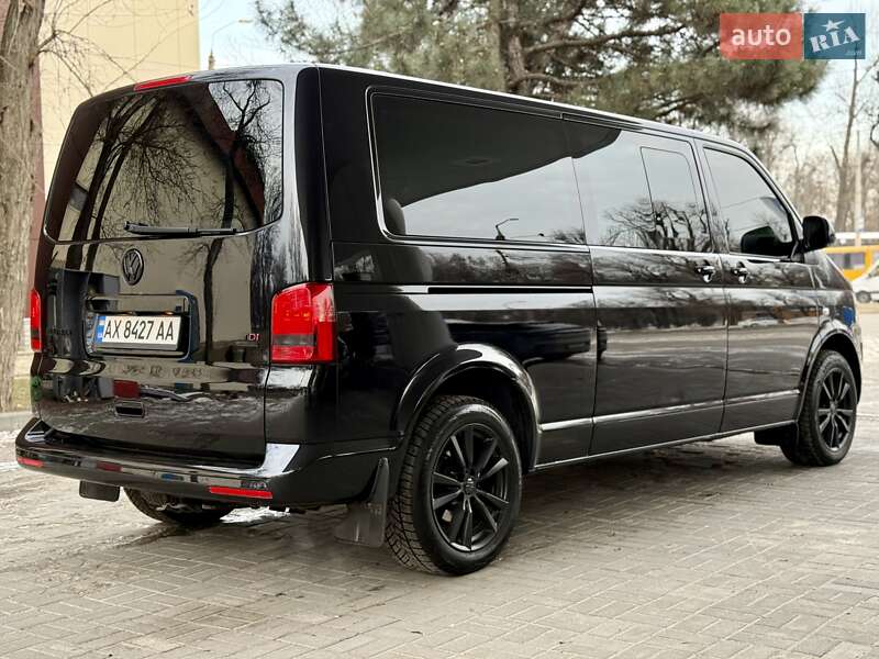 Минивэн Volkswagen Multivan 2015 в Днепре