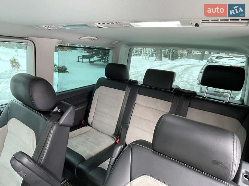 Минивэн Volkswagen Multivan 2018 в Киеве фото 41 Минивэн Volkswagen Multivan 2018 в Киеве