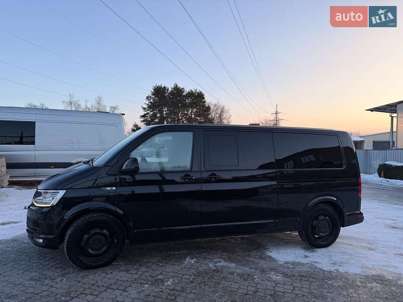 Минивэн Volkswagen Multivan 2015 в Черновцах