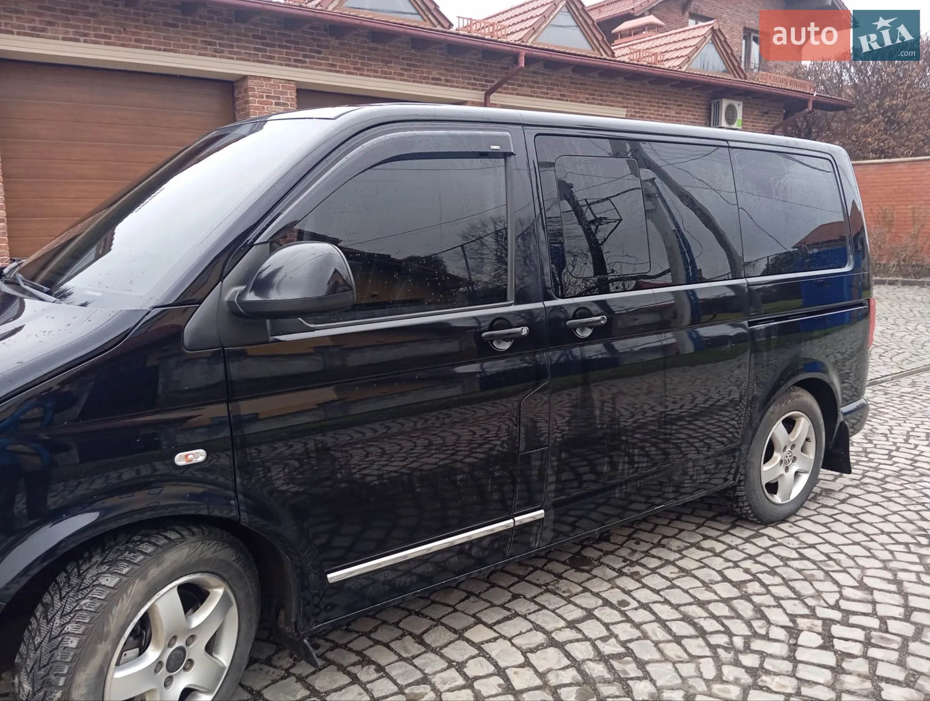 2010 Volkswagen Multivan - мініатюра 2