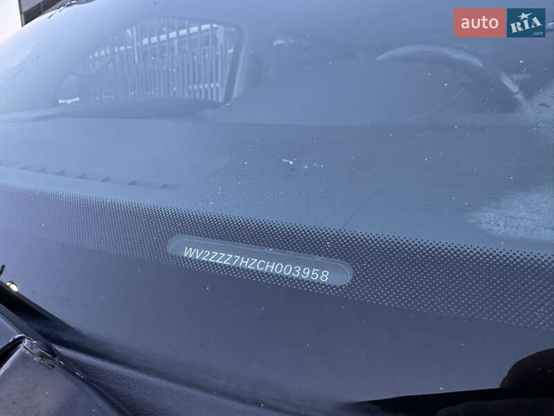 Минивэн Volkswagen Multivan 2011 в Киеве