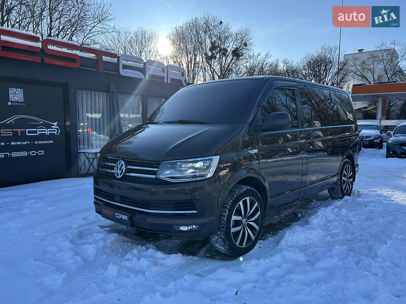 Минивэн Volkswagen Multivan 2017 в Виннице