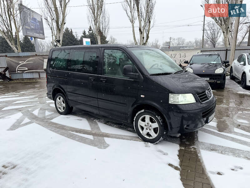 Минивэн Volkswagen Multivan 2008 в Днепре