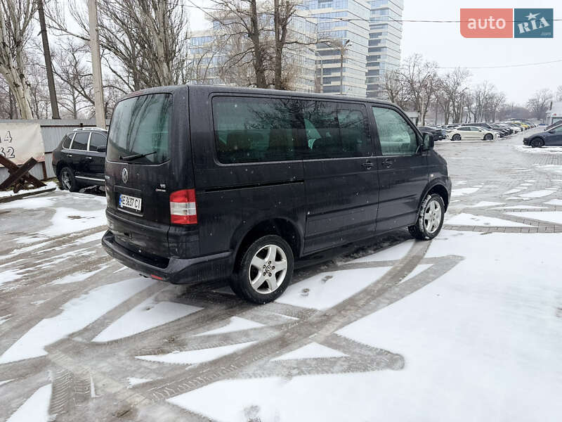 Минивэн Volkswagen Multivan 2008 в Днепре