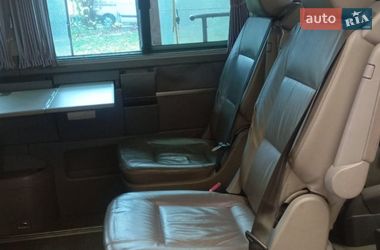 Минивэн Volkswagen Multivan 2006 в Киеве