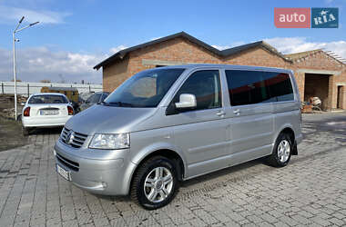 Минивэн Volkswagen Multivan 2006 в Львове