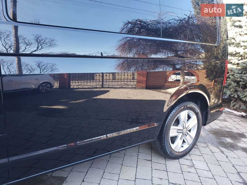 Минивэн Volkswagen Multivan 2017 в Луцке фото 9 Минивэн Volkswagen Multivan 2017 в Луцке