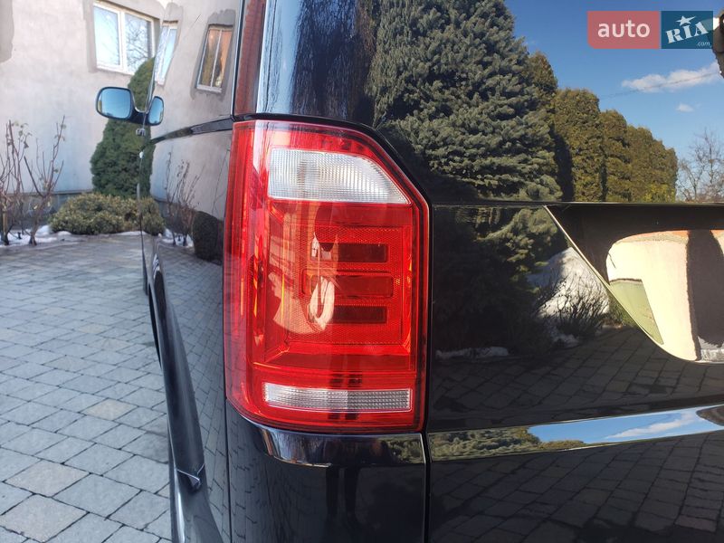 Минивэн Volkswagen Multivan 2017 в Луцке фото 26 Минивэн Volkswagen Multivan 2017 в Луцке
