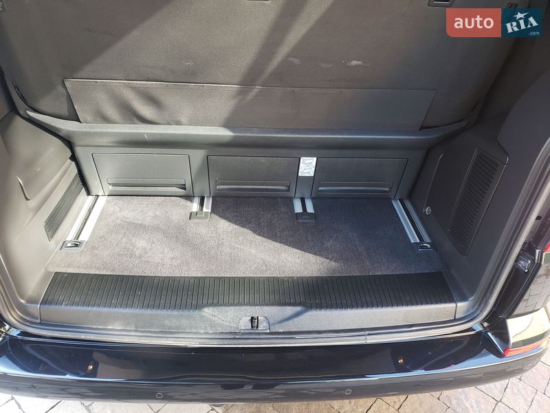 Минивэн Volkswagen Multivan 2017 в Луцке фото 88 Минивэн Volkswagen Multivan 2017 в Луцке