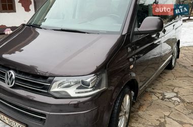 Мінівен Volkswagen Multivan 2015 в Києві