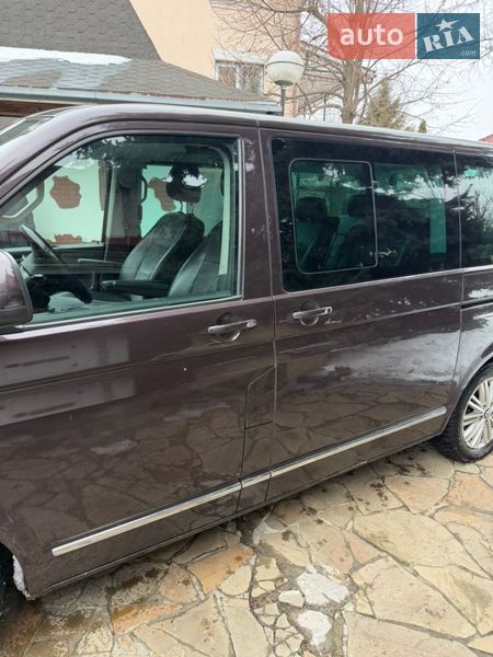 Мінівен Volkswagen Multivan 2015 в Києві