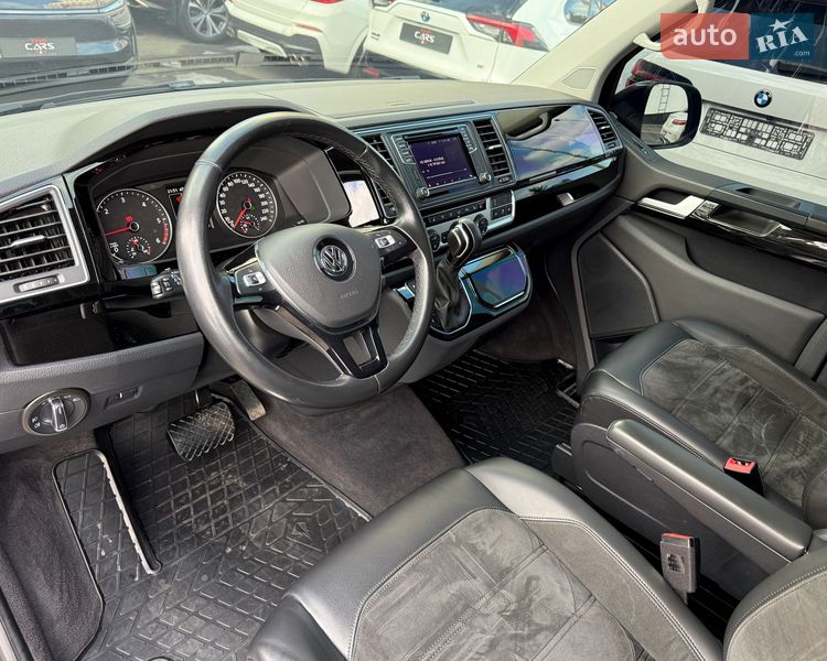 Минивэн Volkswagen Multivan 2019 в Киеве