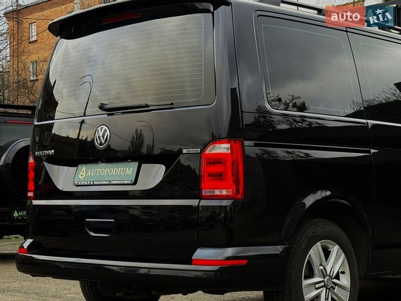 Минивэн Volkswagen Multivan 2018 в Киеве