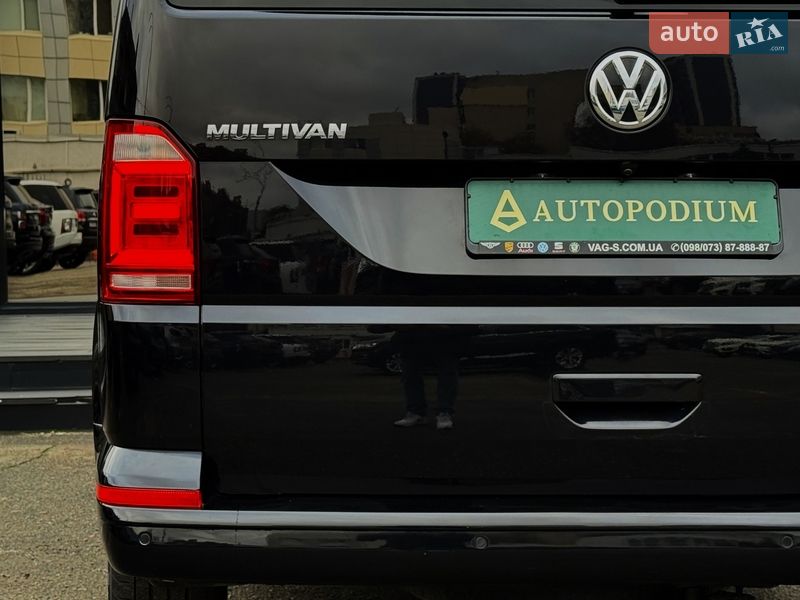 Минивэн Volkswagen Multivan 2018 в Киеве