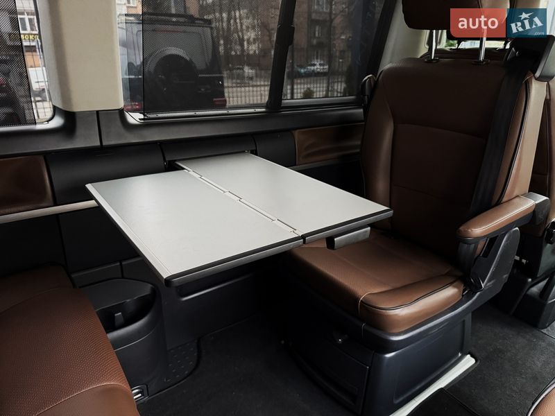 Минивэн Volkswagen Multivan 2018 в Киеве