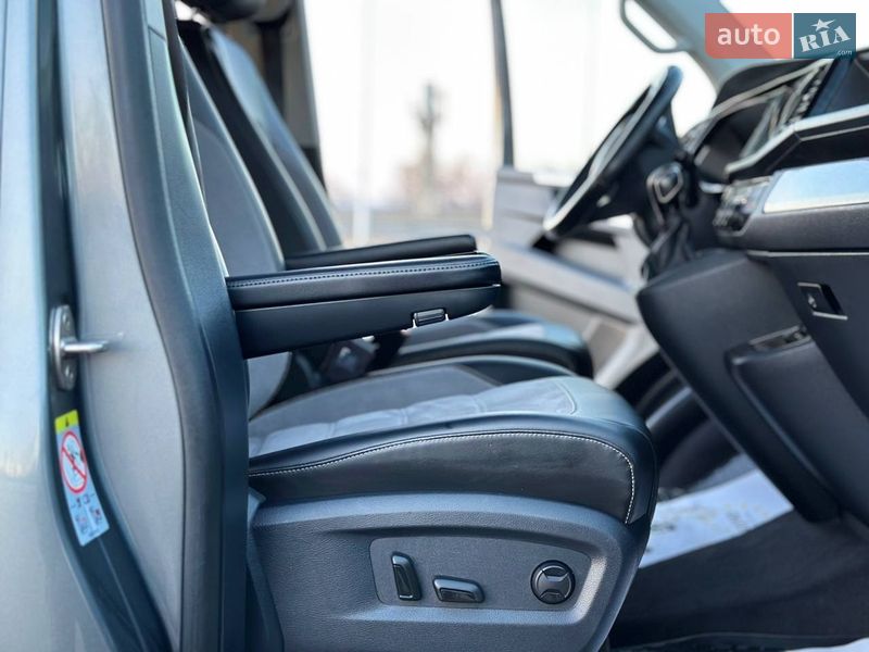Минивэн Volkswagen Multivan 2020 в Ровно