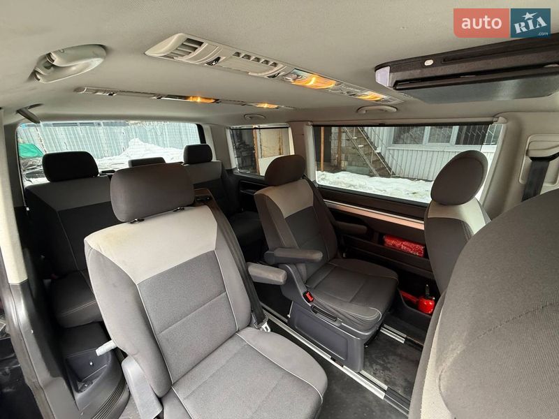 Минивэн Volkswagen Multivan 2012 в Киеве