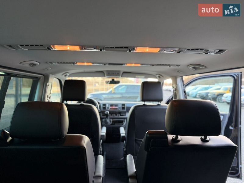 Минивэн Volkswagen Multivan 2018 в Иршаве