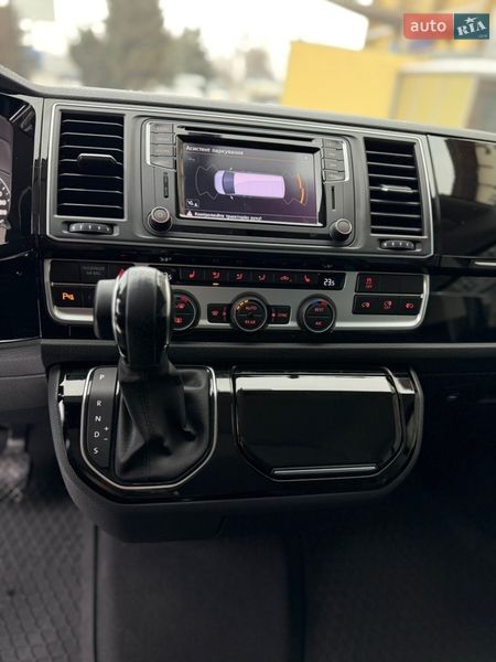Минивэн Volkswagen Multivan 2018 в Львове фото 30 Минивэн Volkswagen Multivan 2018 в Львове