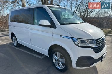 Мінівен Volkswagen Multivan 2021 в Києві