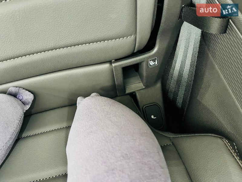 Минивэн Volkswagen Multivan 2023 в Киеве