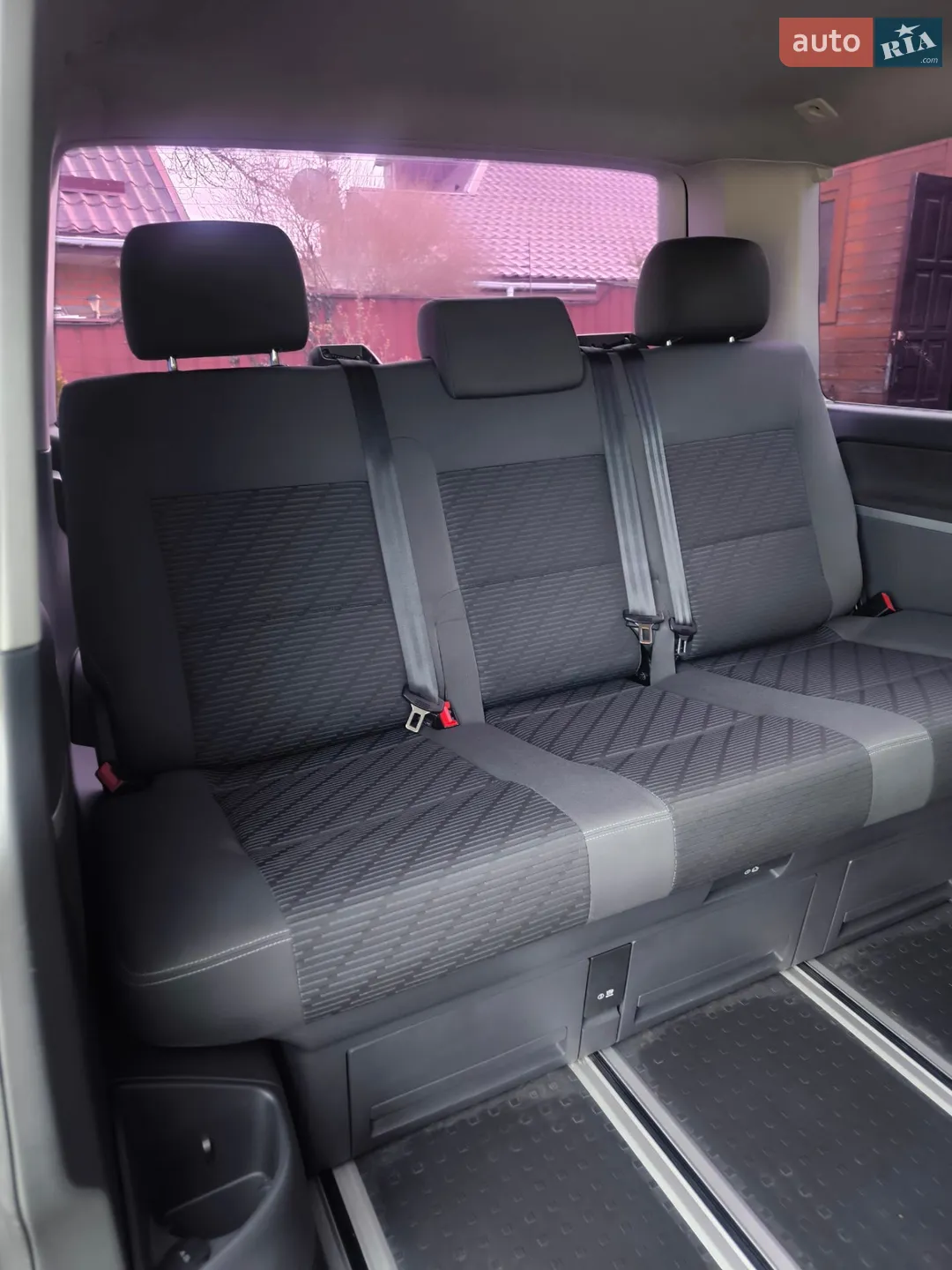 2010 Volkswagen Multivan - мініатюра 28