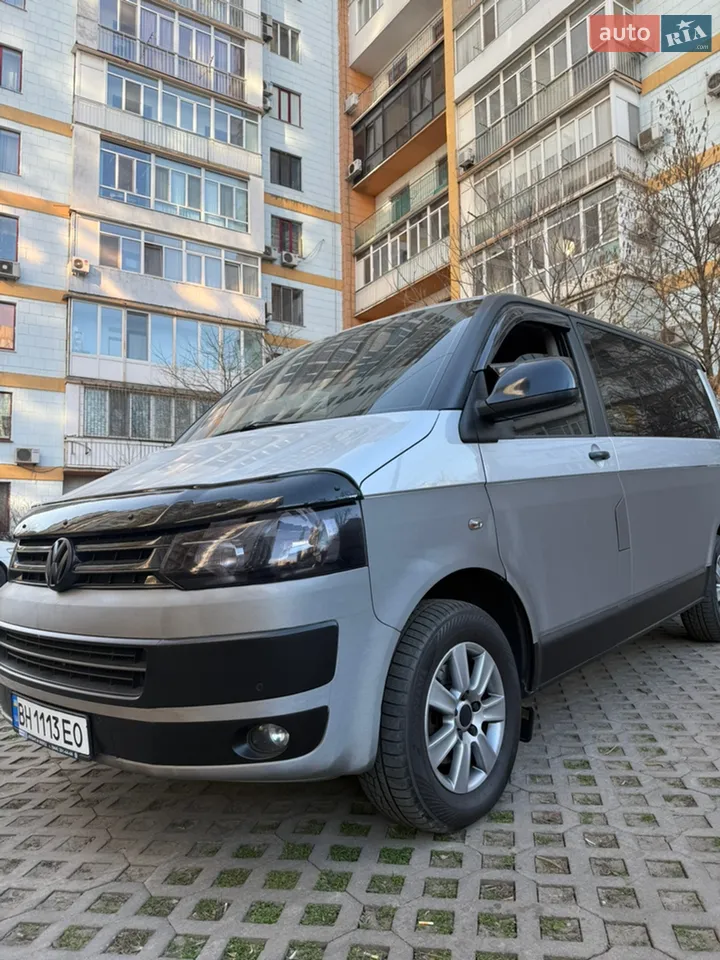 2010 Volkswagen Multivan - мініатюра 36