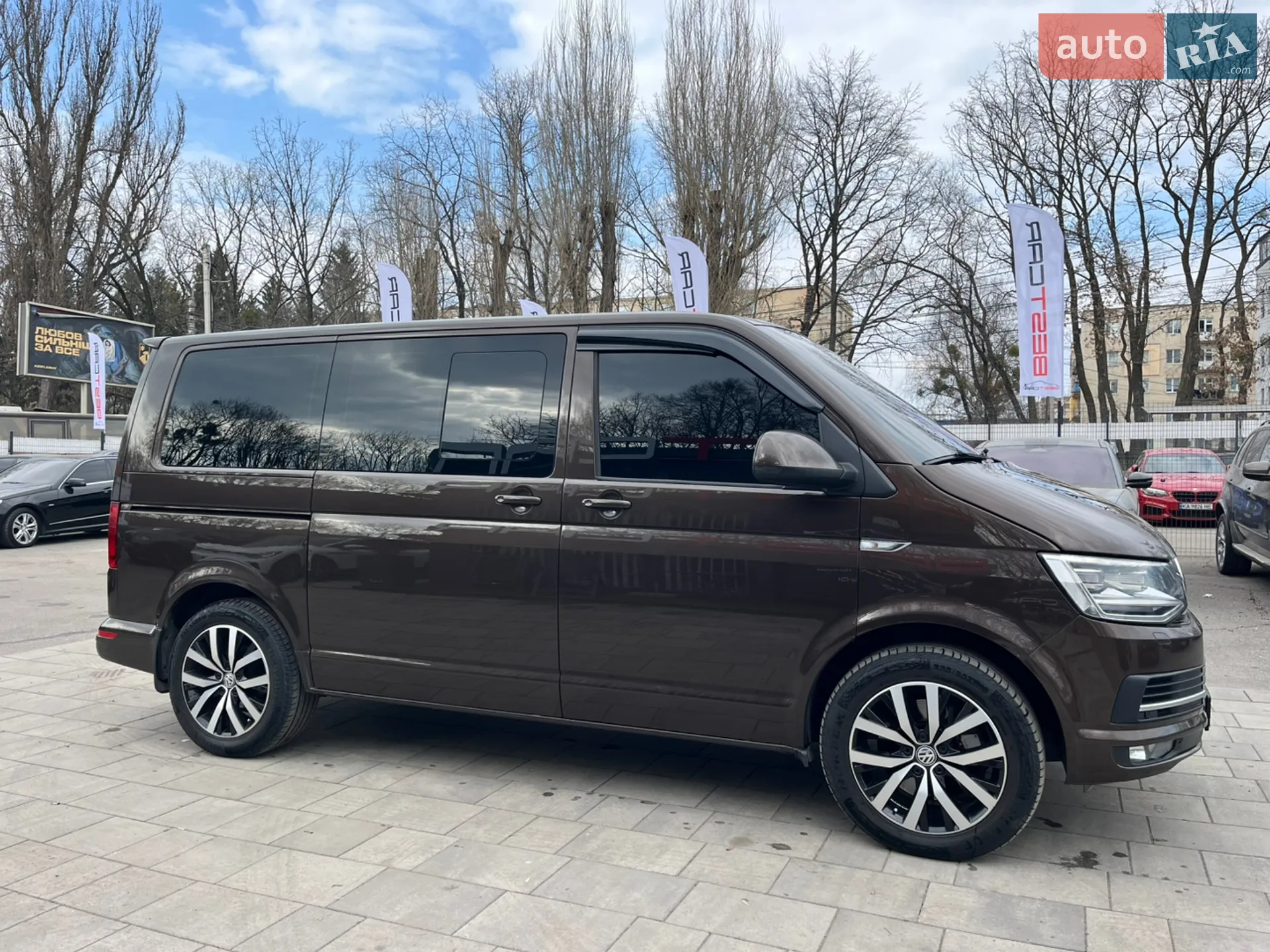 2017 Volkswagen Multivan - мініатюра 5