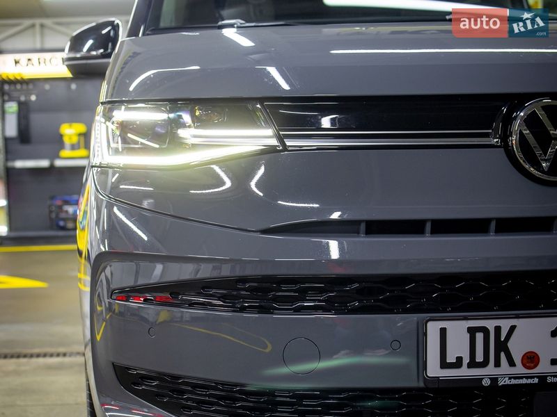 Минивэн Volkswagen Multivan 2022 в Черновцах