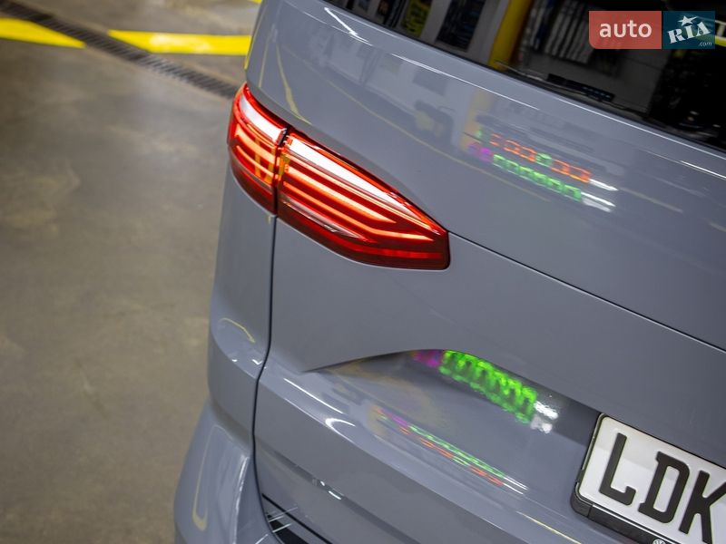 Минивэн Volkswagen Multivan 2022 в Черновцах